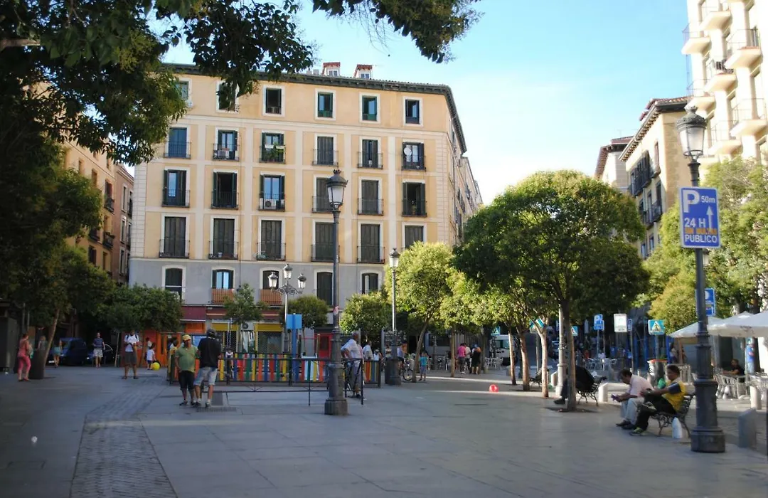 Apartamento En Calle Tres Peces-1